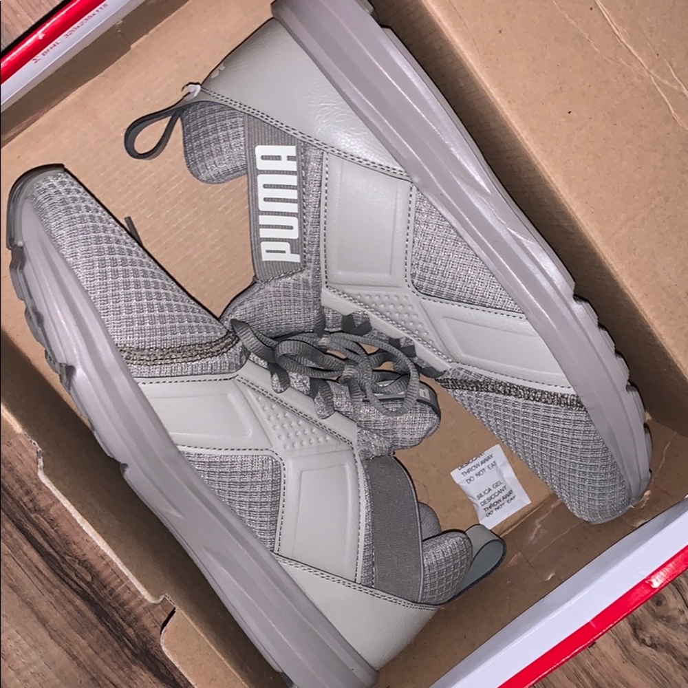 Puma tennis shoes